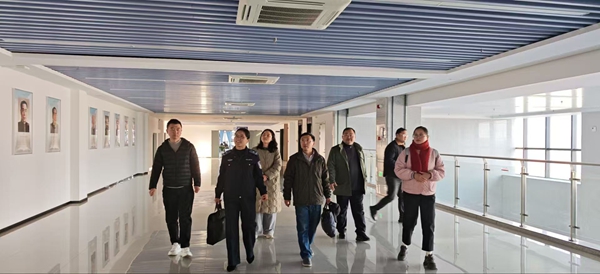 我院图书馆一行赴安徽公安学院图书馆考察交流