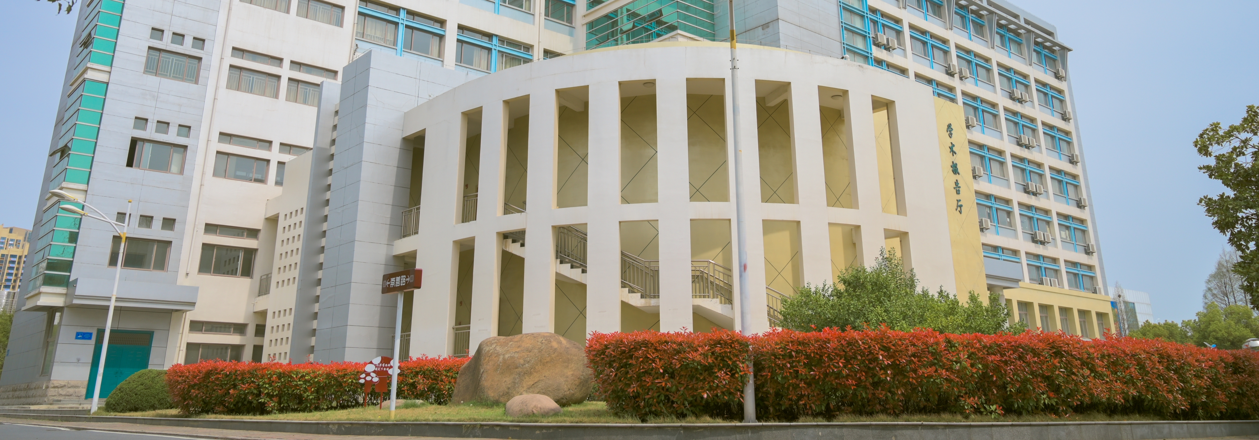 亚洲A片无码精品毛片色戒